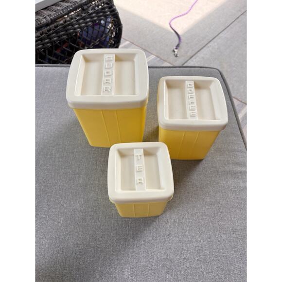 MCM Plastic Canister Set Mid Century Coffee Sugar Tea Yellow 3 Pc Nesting - Picture 8 of 9